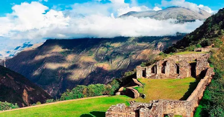 choquequirao treks to machu picchu