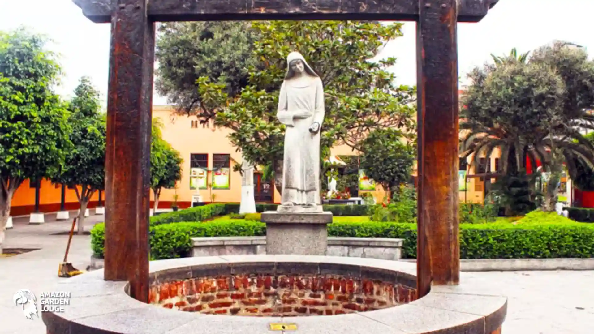 The wishing well tradition in Lima