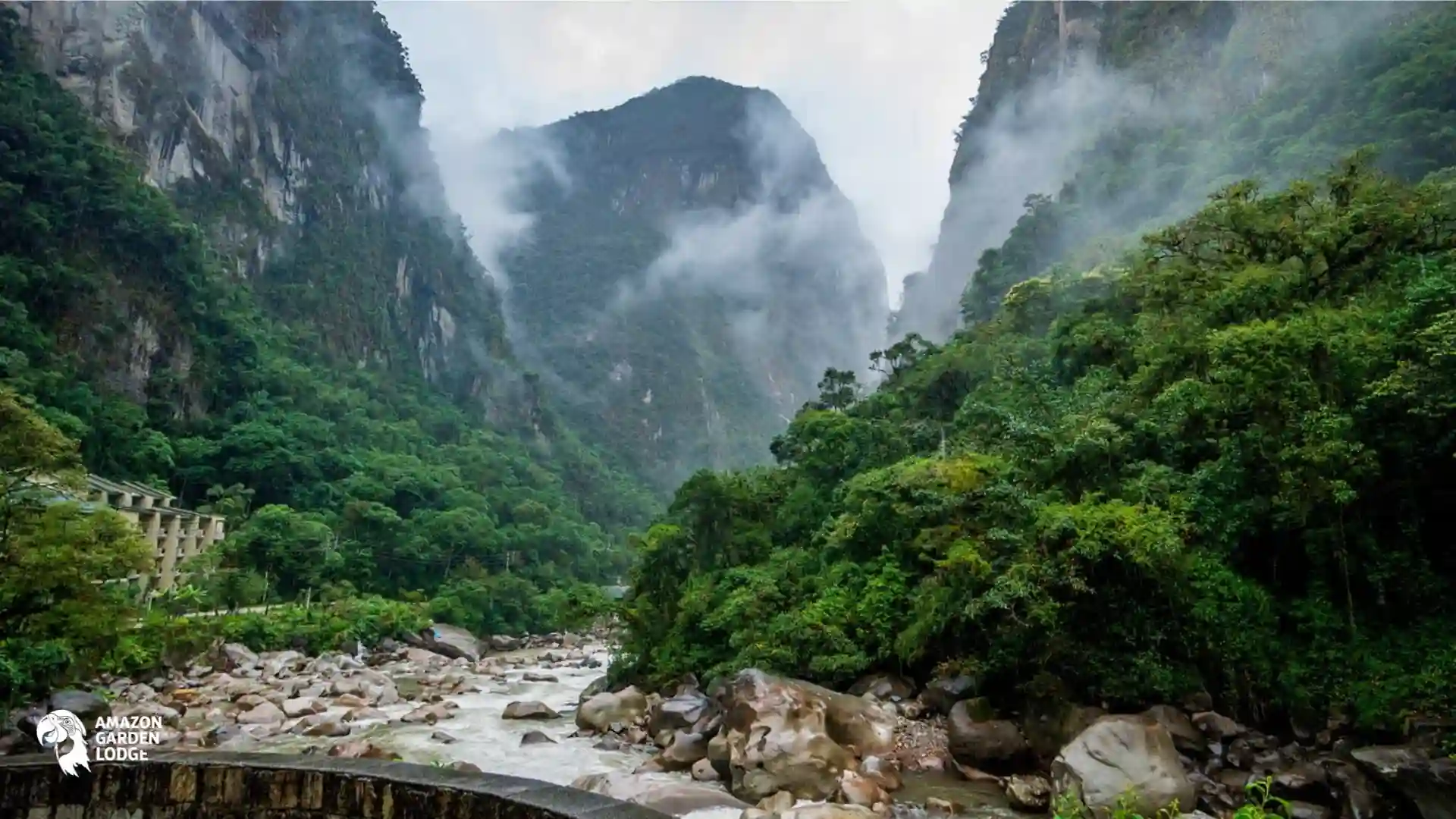Urubamba River, or Vilcanota Rive